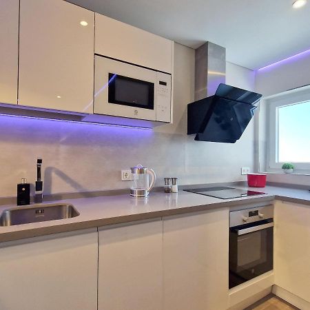 Emerald Apartment - Spacious Modern 2 Bedroom Benalmádena Esterno foto
